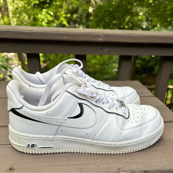 NIKE AIR FORCE 1 LOW - Picture 1 of 10